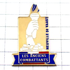 ピンバッジ・聖火フランス国旗ミリタリー退役軍人