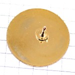 ピンバッジ・うずくまる人フランス地図