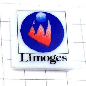 ピンバッジ・リモージュ焼き陶器 THOSCA LIMOGES PORCELAIN FRANCE