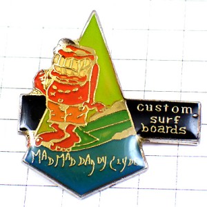 ピンバッジ・サーフボード波乗りサーファー