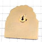 ピンバッジ・港の風景ボート船やお城 PORT-BOURGENAY FRANCE