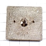 ピンバッジ・コクリコ赤いヒナゲシの花