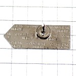 お買得ピンバッジ・ピンズ・太陽と右向き矢印