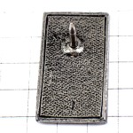 ピンバッジ・ロイヤルピカール洋服ブランド兎ウサギ長靴ジャケット銀色シルバー