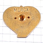 ピンバッジ・医薬品メルク赤と青のハート矢印 MERCK LABORATORIES