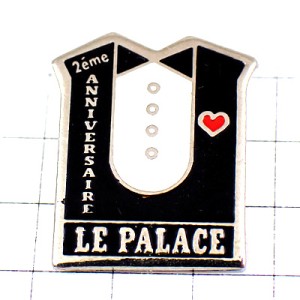 ピンバッジ・蝶ネクタイ盛装ハートマーク２周年