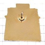 ピンバッジ・乗馬の馬と門ゲート