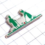 ピンバッジ・ゲートボール場グランドゴルフ青い芝