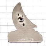 ピンバッジ・波と白い帆船ヨット学校 ECOLE-FRANCAISE-DE-VOILE FRANCE