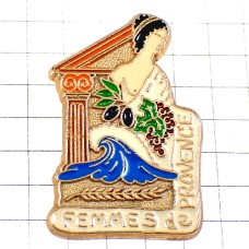 ピンバッジ・プロバンスの女の子ブドウの房ワイン葡萄酒オリーブの実 FEMMES-DE-PROVENCE PROVENCE WOMEN FRANCE