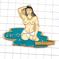 ピンバッジ・水浴びヌードの女の子 ETE-1992 MARSEILLE ピンバッジ・水浴びヌードの女の子 ETE-1992 MARSEILLE