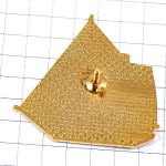 ピンバッジ・大型のヨット船ボート白とクリーム色の帆