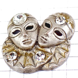 ピンバッジ・仮面ピエロ道化師カーニバルのマスク２つ銀色ピューター製ラインストーン PIERROT COLOMBINE