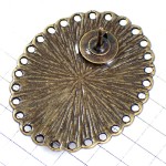 ピンバッジ・赤いバラ薔薇の花ローズ