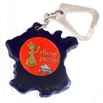 キーホルダー・ワイン瓶ボトル型モルヴァン画メールピコン女の子フランス地図型 HERVE-MORVAN AFFICHISTE MERE-PICON