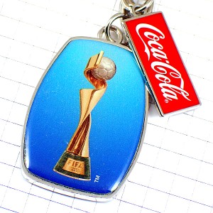 キーホルダー・サッカー女子ワールドカップ大会2019年コカコーラ