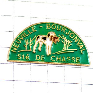 ピンバッジ・猟犬ハンティング狩猟イヌ鳥をくわえる