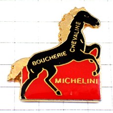 ピンバッジ・黒馬いななくウマ ピンバッジ・黒馬いななくウマ