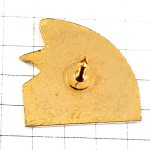 ピンバッジ・羽根を広げたブラウン系のグラデーション孔雀トリ鳥