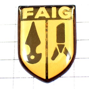 ピンバッジ・アンティークの武器の紋章ミリタリー