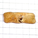 ピンバッジ・水桶フランス語バーパブの看板