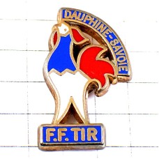 ピンバッジ・シューティング射撃スポーツ国鳥ニワトリ雄鶏トリコロール国旗色 FEDERATION-FRANCAISE-DE-TIR FFT FRANCE
