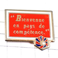 ピンバッジ・ようこそ六角形 ピンバッジ・ようこそ六角形