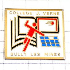 ピンバッジ・本スポーツ小説家ジュールベルヌ中学校 JULES-VERNE FRANCE
