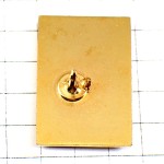 ピンバッジ・狩猟ハンティング猟師さんと犬の影  PLAISIR-DE-LA-CHASSE FRANCE