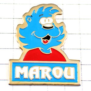 ピンバッジ・青い犬のキャラクター赤いＴシャツ