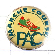 ピンバッジ・ランニング靴スパイクシューズ