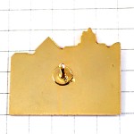 ピンバッジ・モレ＝シュル＝ロワン教会や古い橋や門の風景