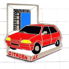 ピンバッジ・シトロエンAXパリ郊外ラデファンス赤い車 CITROEN CITROEN-AX LA-DEFENSE PARIS FRANCE