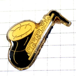 ピンバッジ・サックス楽器ジャズ音楽サクソフォン SAXOPHONE