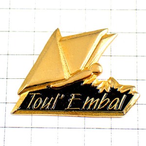 ピンバッジ・チョウチョウ蝶々ゴールド金色