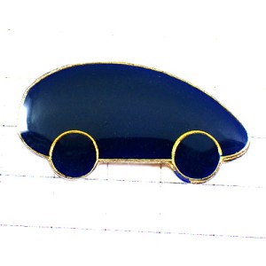 ピンバッジ・日産ミクラ青いマーチ車 NISSAN-SERENA JAPAN