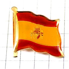 ピンバッジ・スペイン国旗はためく