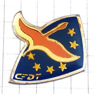 ピンバッジ・羽ばたく鳥EU欧州連合ユーロ星の欧州旗 EUROPE CFDT SYNDICAT LABOR LIBERTY ピンバッジ・羽ばたく鳥EU欧州連合ユーロ星の欧州旗 EUROPE CFDT SYNDICAT LABOR LIBERTY