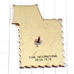 ピンバッジ・凧につかまって空を飛ぶスタンプ郵便切手型