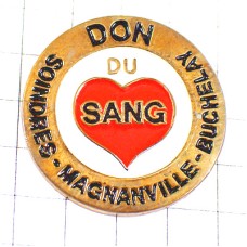 ピンバッジ・献血まっ赤なハート血液