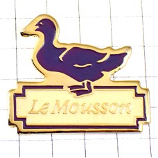 ピンバッジ・フォアグラ鴨料理カモ鳥