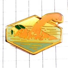 ピンバッジ・水泳選手スイミング緑色の帽子 SWIMMING