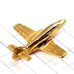 ピンバッジ・飛行機ゴールド立体型ミリタリー戦闘機