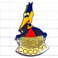 ピンバッジ・トリ鳥と鳥の巣コクーン COCOON BIRD