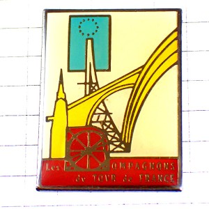 ピンバッジ・フランス職人職工組合エッフェル塔ノートルダム寺院パリ LES-COMPAGNONS CONFRERIE EIFFEL NOTRE-DAME PARIS FRANCE ピンバッジ・フランス職人職工組合エッフェル塔ノートルダム寺院パリ LES-COMPAGNONS CONFRERIE EIFFEL NOTRE-DAME PARIS FRANCE