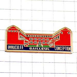 ピンバッジ・カトリック教会の建物 BAILLEUL FRANCE