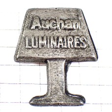 ピンバッジ・ランプ明かり銀色ピューター製