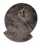 ピンバッジ・ブルターニュの民族衣装の女の子 BRETAGNE PONT-AVEN FRANCE