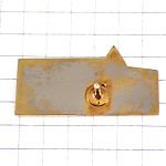 ピンバッジ・バル＝ル＝デュックの橋