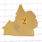 ピンバッジ・赤い屋根のカトリック教会